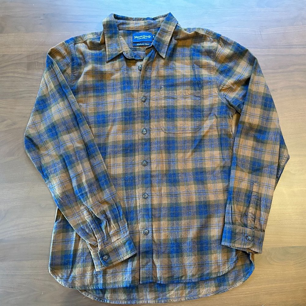 Freenote Cloth- Mens Button down flannel plaid